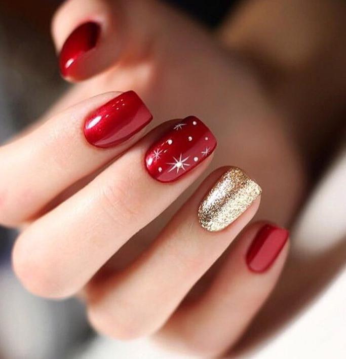 60 Awesome Christmas Nail Ideas in 2020