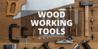 I 10 migliori strumenti manuali per la lavorazione del legno e il falegname