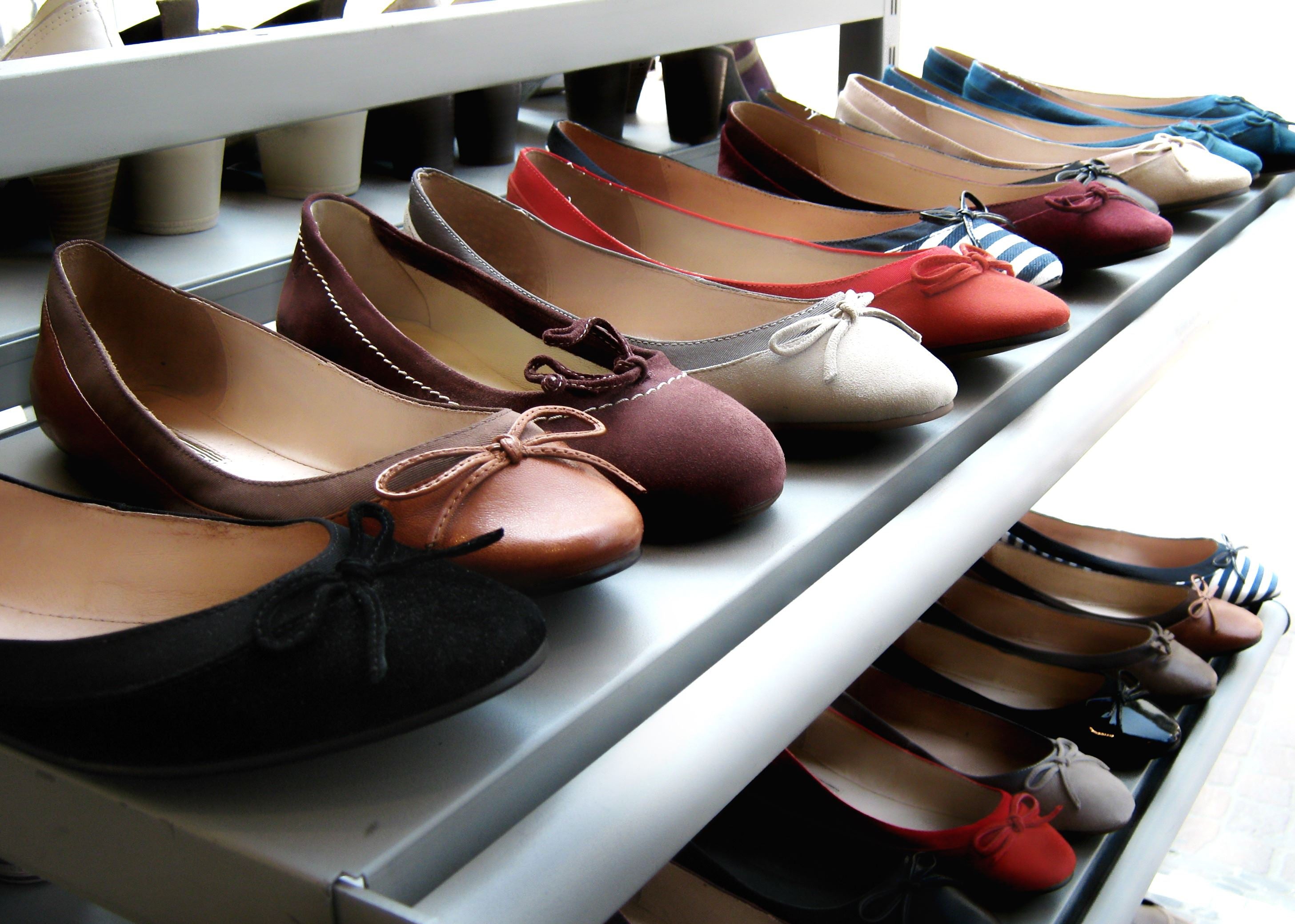 Выставка мир обуви. Про обувь. Женская обувь. Туфли женские. Коллекция обуви.
